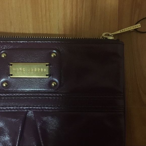 {marc jacobs} 🆕 palais royal flat case - Picture 5 of 5